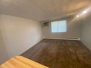 8826 E Florida Ave in Denver, CO - Building Photo - Building Photo