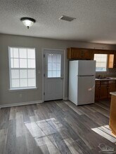 7228 Bogey Ln in Milton, FL - Building Photo - Building Photo