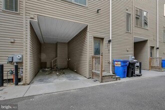 2137 E Lehigh Ave in Philadelphia, PA - Building Photo - Building Photo