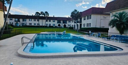 1540 El Prado Rd in Jacksonville, FL - Building Photo - Building Photo