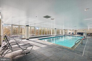 429 Carson Terrace in Huntingdon Valley, PA - Building Photo