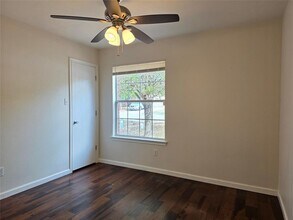 300 Brandons Way in Buda, TX - Building Photo - Building Photo