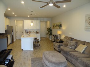 26122 Fantasy Sky Ln in Lutz, FL - Building Photo - Building Photo