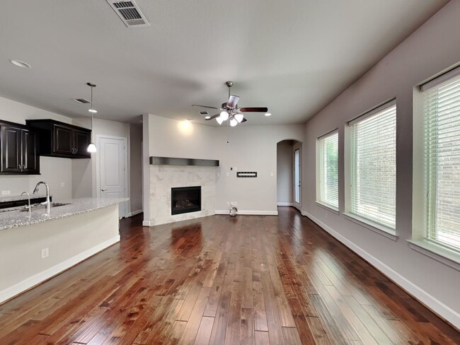 6761 Prospect Way in Irving, TX - Building Photo - Building Photo