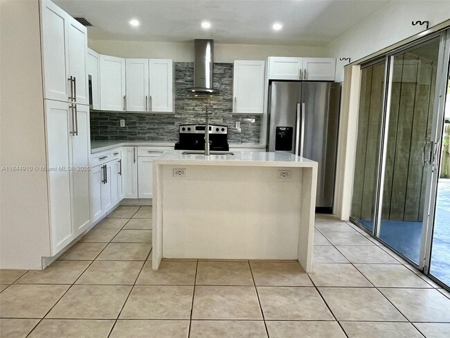 11795 SW 122nd Pl in Miami, FL - Building Photo - Building Photo