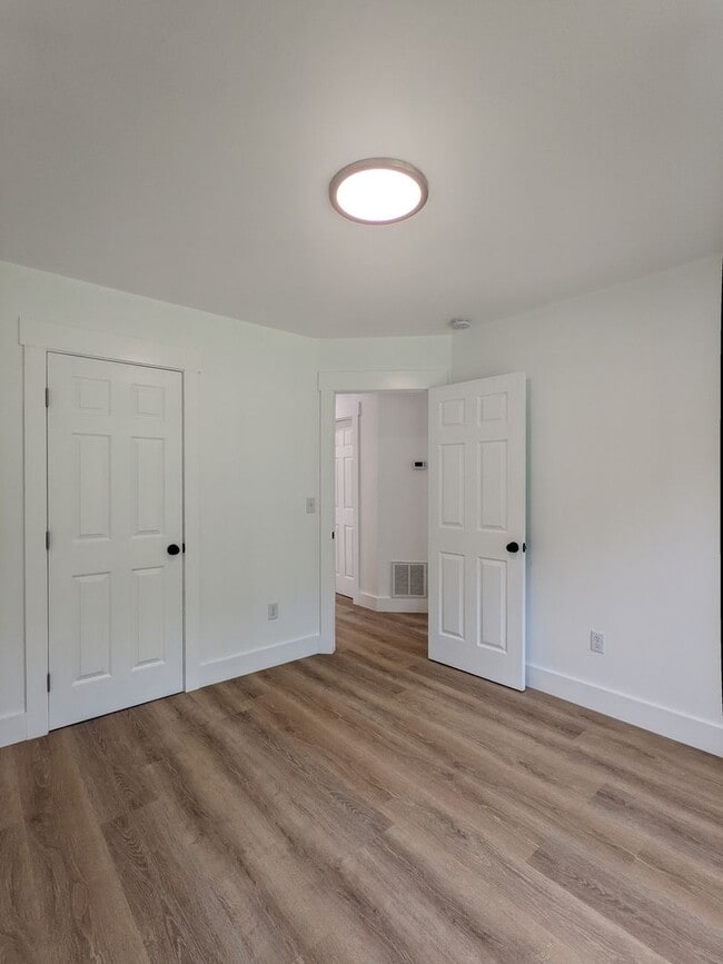 property at 113 Old Garth Rd