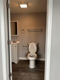 825 N Port St photo'