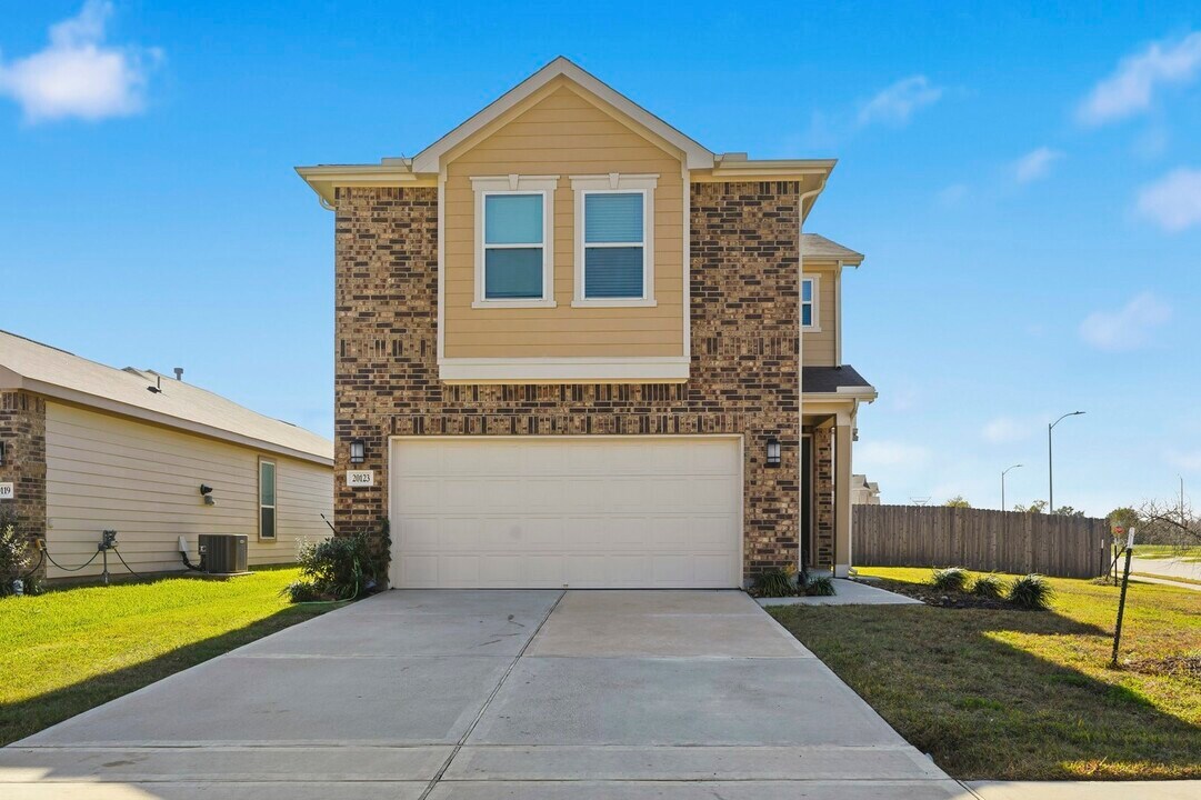 20123 Little Cub Ln in Katy, TX - Building Photo