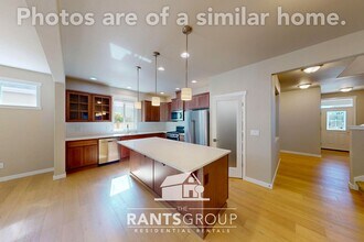 9027 Wyatt Ct SE in Tumwater, WA - Building Photo - Building Photo