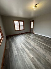 908 McLean Ave in Tomah, WI - Building Photo - Building Photo