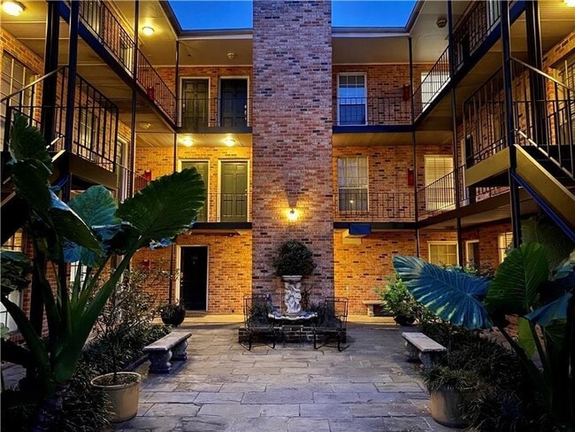 732 Cherokee St in New Orleans, LA - Building Photo - Building Photo