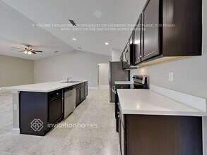 708 Bremerhaven St NW in Palm Bay, FL - Foto de edificio - Building Photo