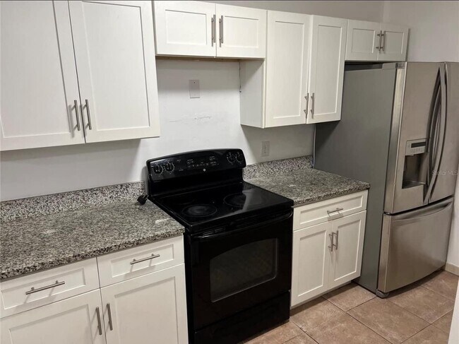 642 Kenwick Cir in Casselberry, FL - Building Photo - Building Photo