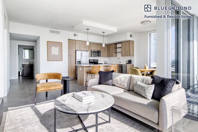 180 NE 29th St-Unit -FL10-ID2 in Miami, FL - Building Photo - Building Photo