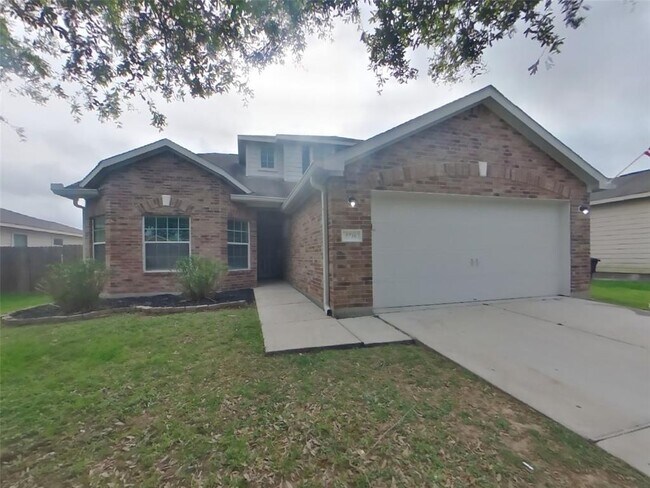 property at 12623 Ellenville Dr