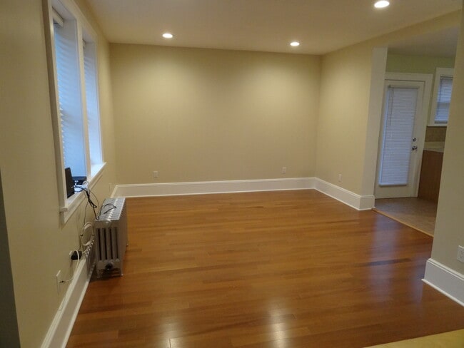 property at 925 Wootton St