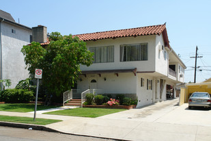 518 Palm Dr Apartments