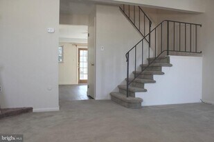 214 Lexington Rd in Schwenksville, PA - Building Photo