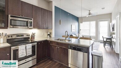 3501 Ross Ave in Dallas, TX - Building Photo - Building Photo
