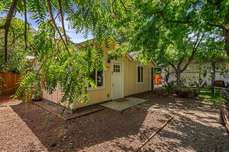 1191 E 9th St in Chico, CA - Building Photo - Building Photo