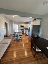 74 Bristow St-Unit -1 in Saugus, MA - Building Photo - Building Photo