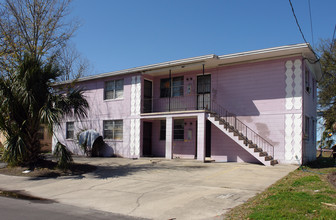 1717 Logan St in Jacksonville, FL - Building Photo - Building Photo