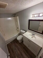 5910 W 53rd St in Little Rock, AR - Building Photo - Building Photo
