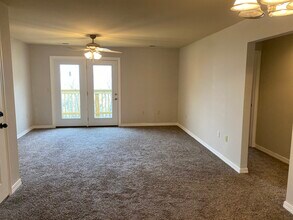 320 Toni Ln, Unit D in Branson, MO - Building Photo - Building Photo