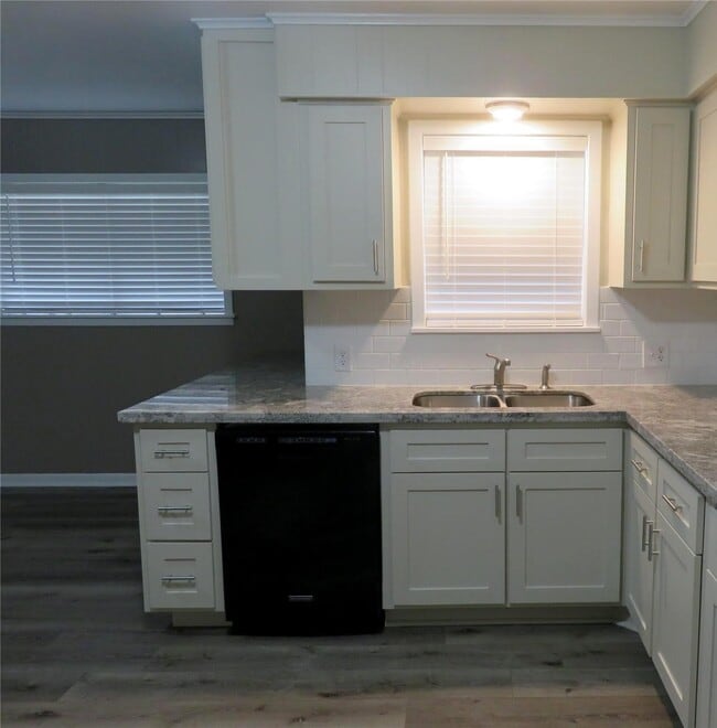 property at 1519 Tobola St