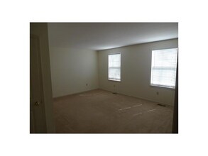 7 Davis Ct in Pemberton, NJ - Building Photo - Building Photo