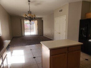 2423 E Glass Ln in Phoenix, AZ - Building Photo - Building Photo