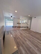 2234 W Avenue K13 in Lancaster, CA - Building Photo - Building Photo