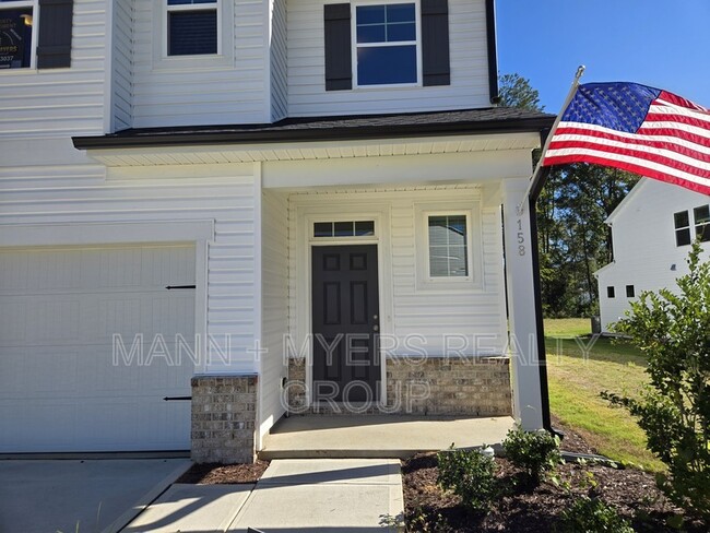 158 Gregory Vlg Dr in Lillington, NC - Building Photo - Building Photo