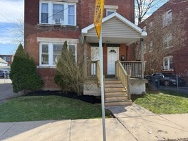 35 Colonial St, Unit 1 in Hartford, CT - Building Photo