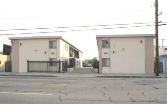 1306 N Wilmington Blvd in Wilmington, CA - Building Photo