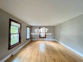 2925 Duke of York Dr in Chesapeake, VA - Building Photo - Building Photo