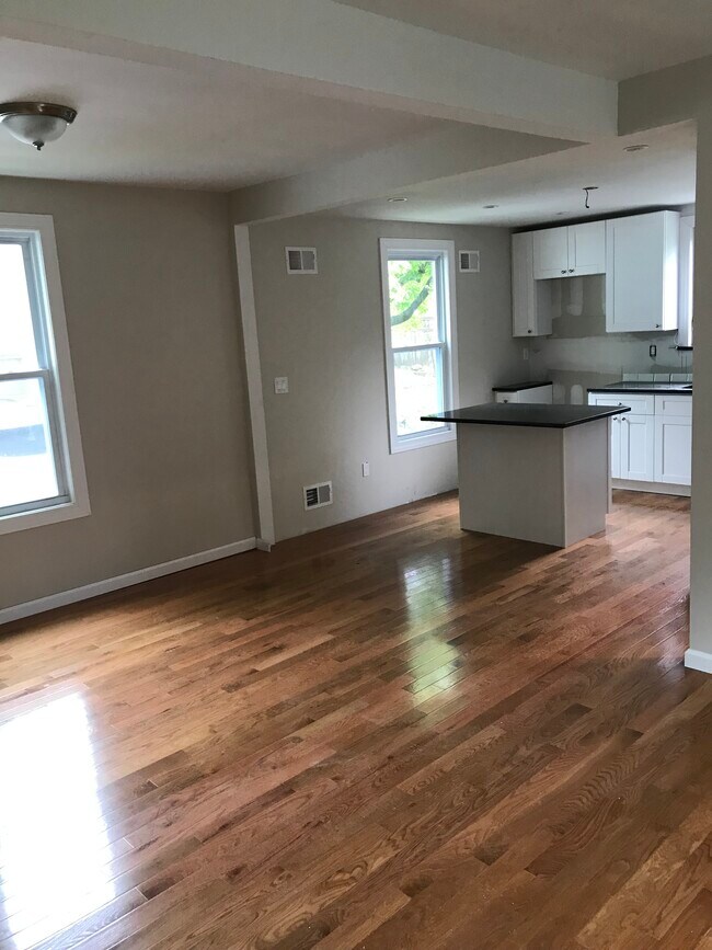 41 Newberry Ave in Staten Island, NY - Building Photo - Building Photo