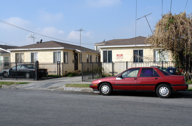 10833-10837 S Burin Ave in Inglewood, CA - Building Photo - Building Photo