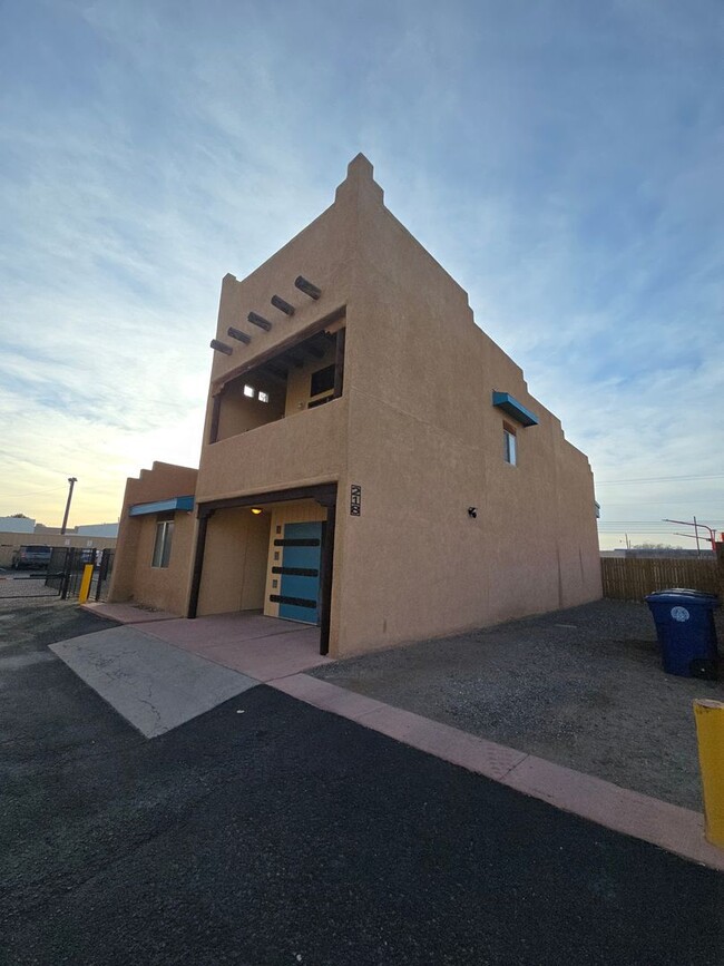 218 San Clemente Ave NW in Albuquerque, NM - Building Photo - Building Photo