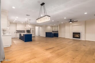 3745 E Turney Ave in Phoenix, AZ - Building Photo - Building Photo