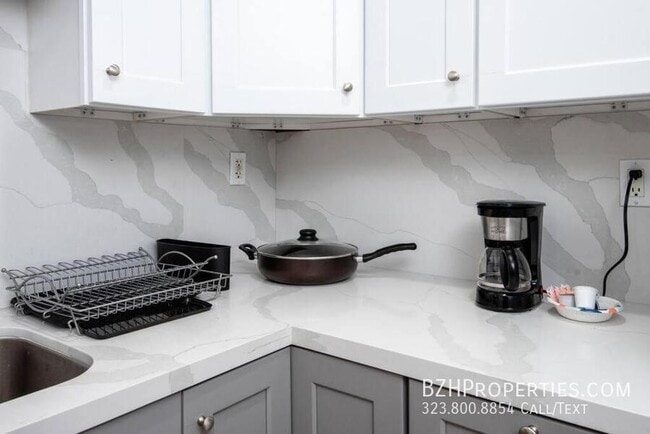 property at 1165 W 38th St