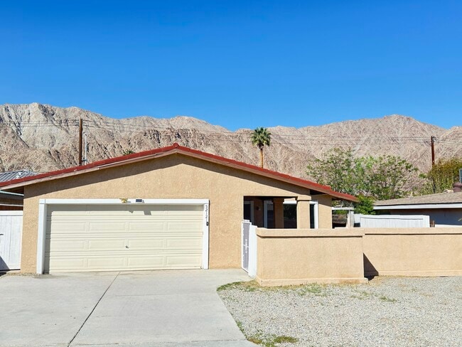 52121 Avenida Velasco in La Quinta, CA - Building Photo - Building Photo