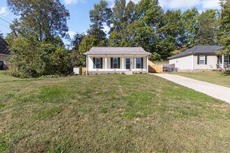 2766 Applemill Ct in Clarksville, TN - Building Photo - Building Photo