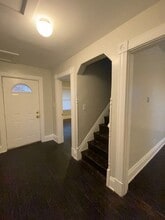 6015 Desmond St in Cincinnati, OH - Building Photo - Building Photo