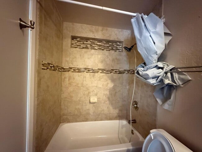 302 W Kristal Way in Phoenix, AZ - Building Photo - Building Photo