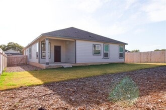 1628 Garlock Dr in Leander, TX - Building Photo - Building Photo