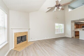 1003 Tabasco Trail in Arlington, TX - Building Photo - Building Photo