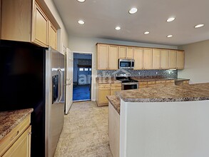 18942 E Vassar Dr in Aurora, CO - Foto de edificio - Building Photo