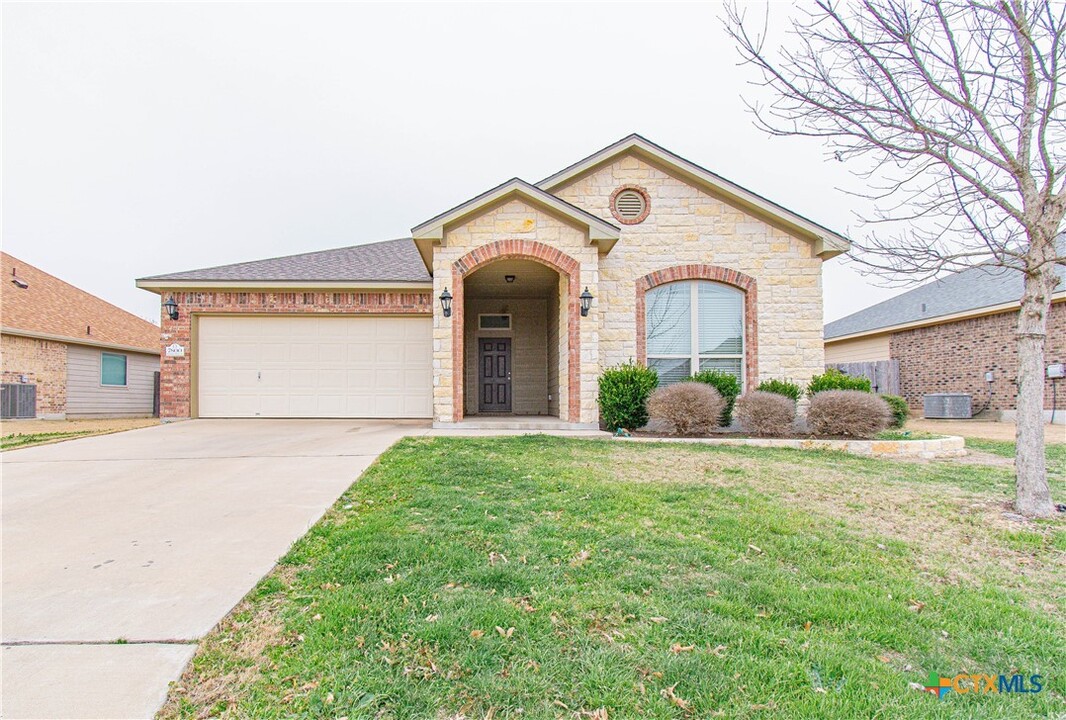 7800 Painted Valley Dr in Temple, TX - Building Photo