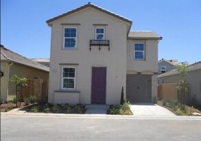 3531 Integrity Way in Clovis, CA - Building Photo